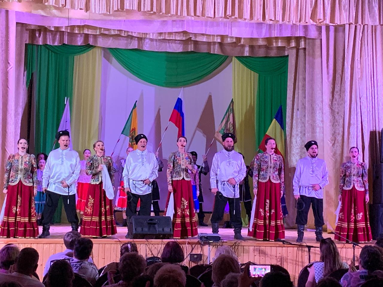 Артисты «Пензаконцерта» выступили в Бессоновке Артисты «Пензаконцерта» выступили в Бессоновке